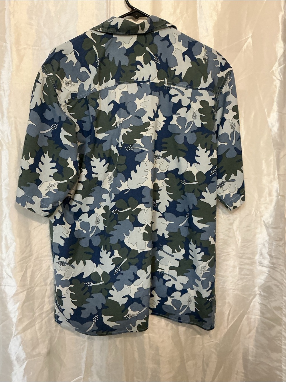 Lord & Taylor Blue and Green Camouflage Short Sleeve Button-Up Shirt - Picture 2 of 3